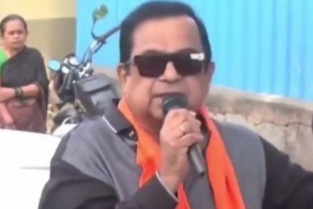 Karnataka Assembly Elections 2023: Popular Telugu Actor Brahmanandam Campaigns For BJP in Chikkaballapur (Watch Video)