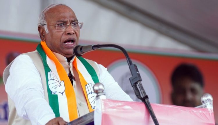 New Karnataka CM: Newly-Elected Congress MLAs Authorise Mallikarjun Kharge To Pick Chief Minister