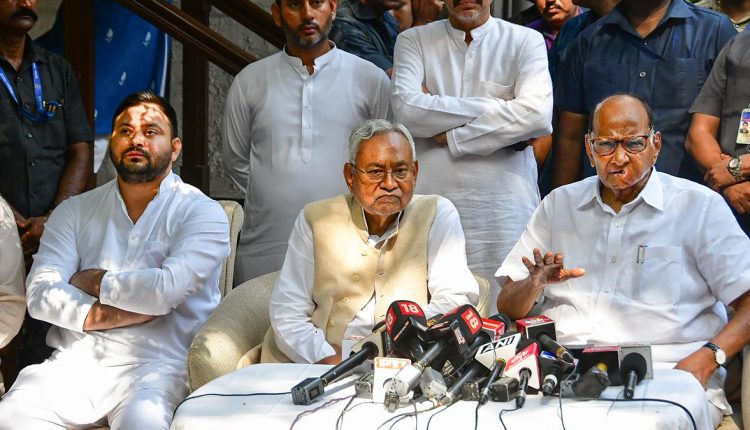 Opposition unity must in the interest of the nation: Nitish after meeting Pawar, Uddhav in Mumbai