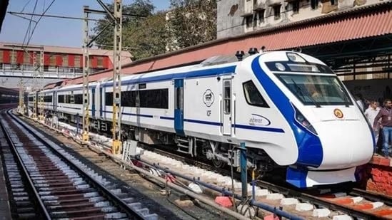 Trail run of Vande Bharat Express between Bengaluru and Hubballi Dharwad begins