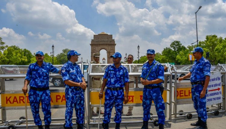 Wrestlers’ protest: Security tightened at Delhi borders ahead of demonstrations called by Samyukt Kisan Morcha