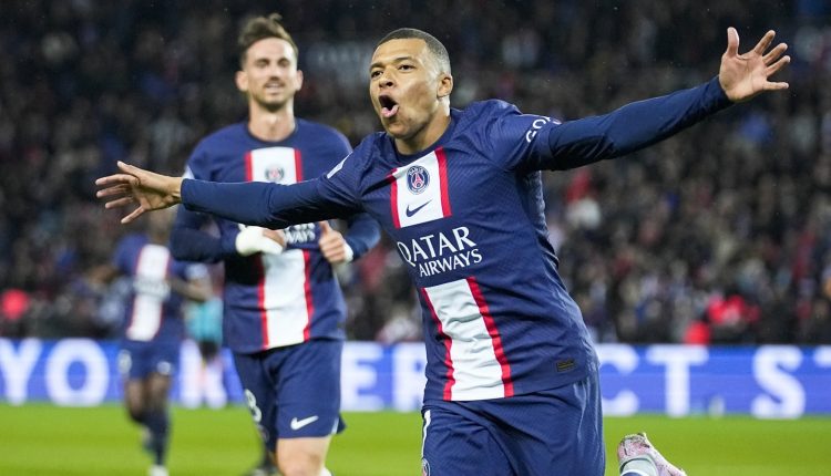 PSG set deadline for Kylian Mbappe's contract extension: Report | Football News