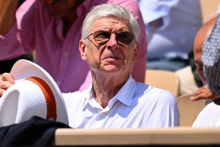 Arsene Wenger’s ‘Invincibles’ statue unveiled out Arsenal’s stadium | Football News