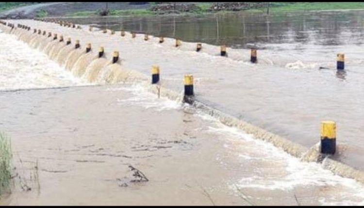 Another man dies amid heavy rains in Karnataka | Bengaluru