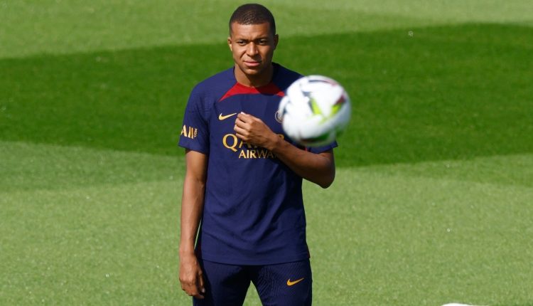 Kylian Mbappe says ‘no to final desperate contract offer’ from PSG: Report | Football News