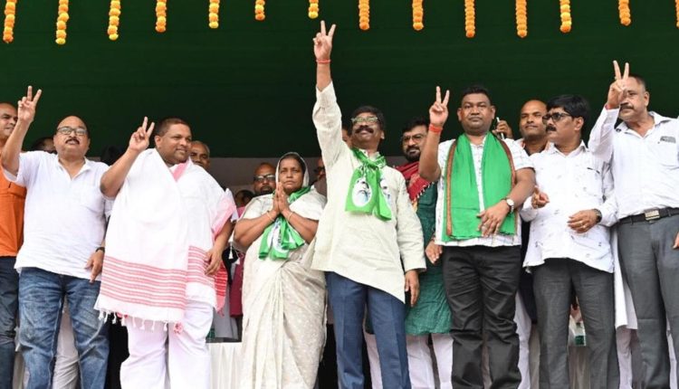 INDIA, NDA candidates in Dumri file nominations for high-stake by-polls