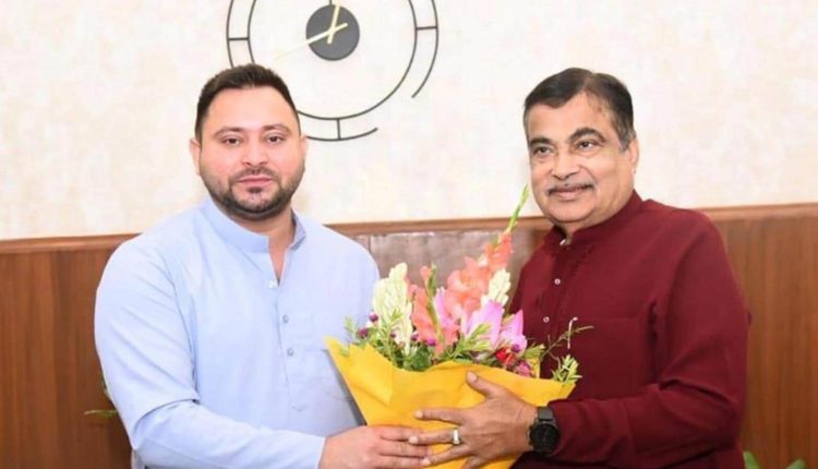 Tejashwi meets Gadkari, Bihar hopes to get its first expressway