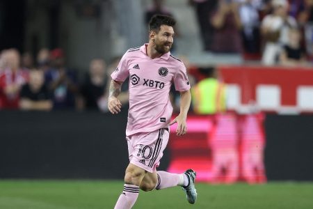 NY Red Bulls post insane ‘that guy’ tweet for Messi right after MLS debut goal | Football News