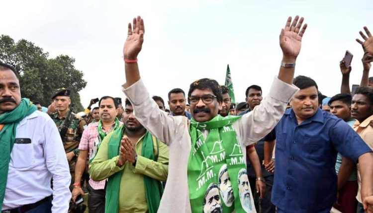 Dumri bypoll: I did my bit for Mahto, your turn now, says Soren