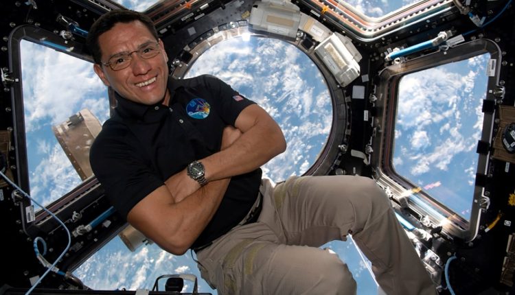 With over 355 days, NASA astronaut breaks US record for longest spaceflight