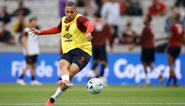 Barcelona dealt big blow in Vitor Roque transfer due to financial issues: Report | Football News