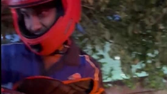 Bengaluru man orders pizza while stuck in traffic, gets delivered on road. Watch