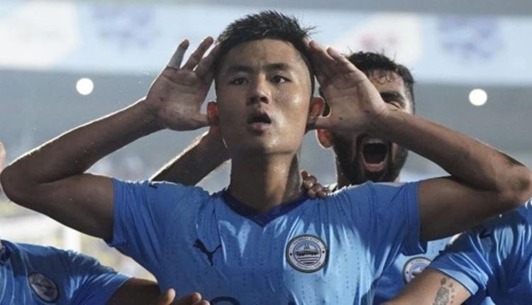 ISL: Mumbai City FC beat Kerala Blasters FC 2-1 | Football News