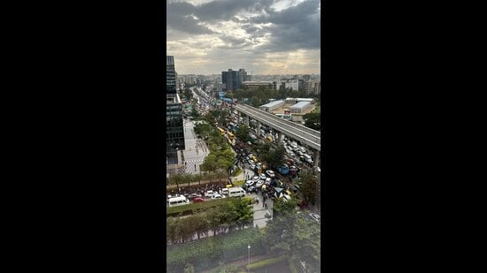 The Outer Ring Road, especially the 13-km segment between Central Silk Board and KR Puram, houses a significant portion of Bengaluru’s IT companies. (Twitter/Mahadevapura Task Force)