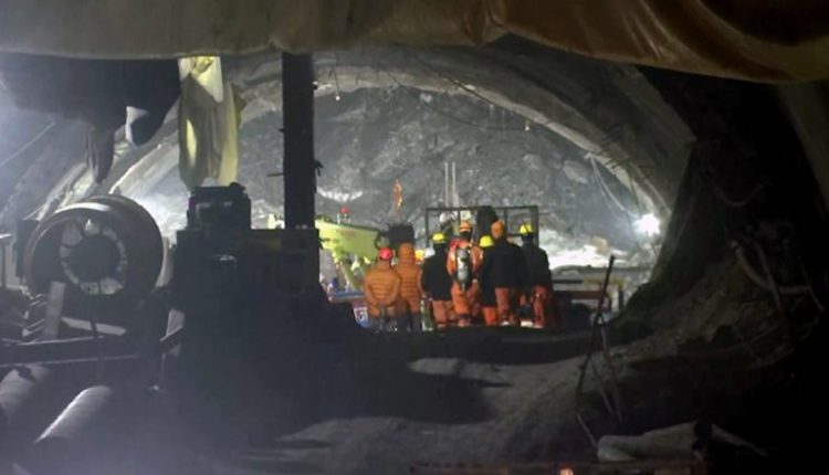 Uttarkashi Tunnel Rescue Operation: Medical Facility Expanded Inside Tunnel, Chinook Helicopter at Chinyalisaur Airstrip to Airlift 41 Trapped Workers (Watch Videos)