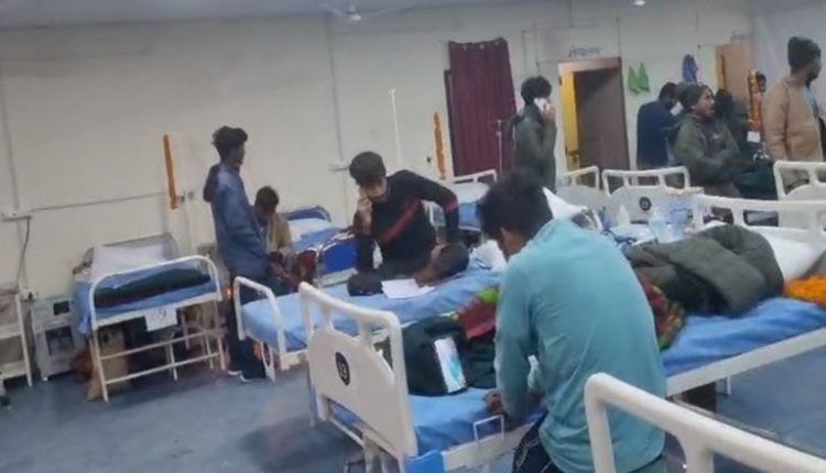 Uttarkashi Tunnel Rescue Operation Successful: All 41 Rescued Workers Are Healthy, Says Health Nodal Officer (Watch Video)