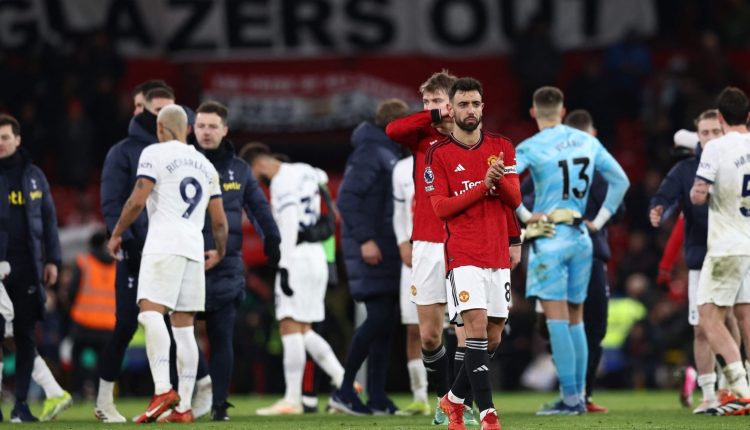 Tottenham spoil Ratcliffe's visit as Man United held to 2-2 draw | Football News