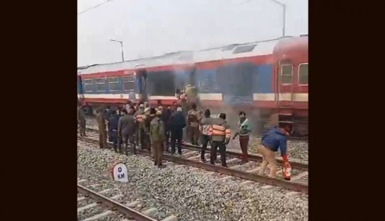 Jammu and Kashmir: Train Engine Catches Fire in Qazigund, No Casualty Reported (Watch Video)