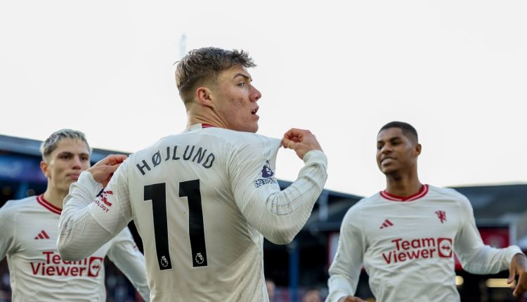 Hojlund makes Premier League history as Manchester United beat Luton Town 2-1 | Football News