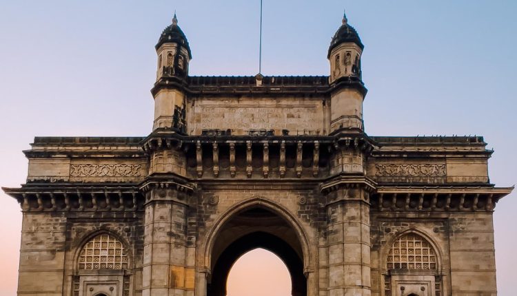 Mumbai cops launch probe as boat from Kuwait arrives at Gateway of India