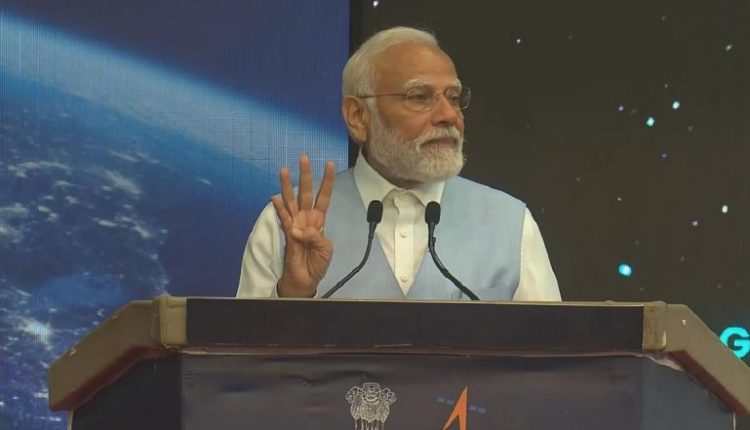 PM Modi Kerala Visit: Prime Minister Narendra Modi Inaugurates Three Major Space Infrastructure Projects of ISRO During his visit to Vikram Sarabhai Space Centre