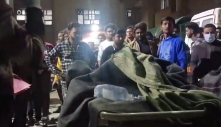 Lucknow LPG Cylinder Blast: Five of Family Killed, Four Others Injured in Explosion in Kakori (Watch Video)