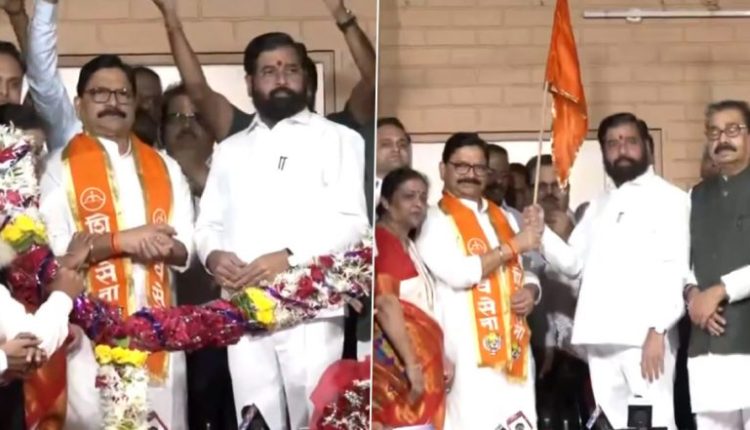 Ravindra Waikar, Uddhav Thackeray’s Close Aide, Joins Eknath Shinde-Led Shiv Sena Ahead of 2024 Lok Sabha Polls (Watch Video)