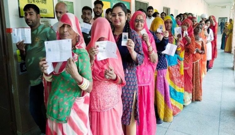 India General Elections 2024: 57.7% Voter Turnout Recorded in Phase 6 Till 5 PM, West Bengal Leads With 77.99%