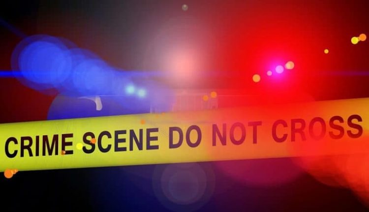 Bandra Shocker: Woman Suffering From Schizophrenia Strangles 10-Year-Old Son to Death Using Mobile Charging Cable in Mumbai, Arrested