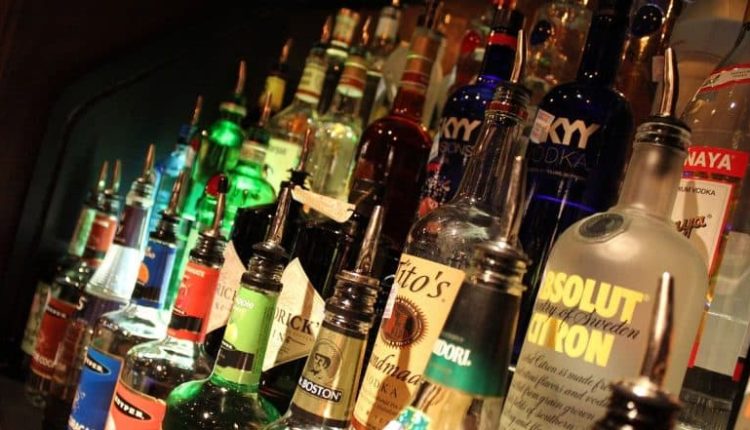 Alcohol To Be Banned in Jammu and Kashmir? Fresh Political Row Arises As PDP Calls for Liquor Ban