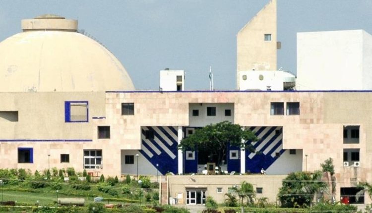 Madhya Pradesh: FM Jagdish Deoda presents budget of ₹4.21 lakh cr