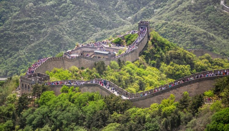 China deports Japanese tourists over Great Wall buttocks pic, reports state