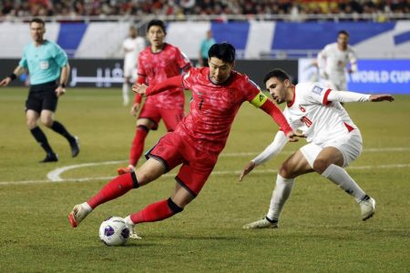 South Korea sports ministry to inspect pitches after Son criticism