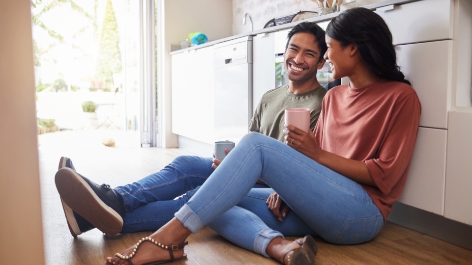 When dating someone secure, you don't have to deal with mixed signals, guessing games or commitment issues. (Shutterstock) When dating someone secure, you don't have to deal with mixed signals, guessing games or commitment issues. (Shutterstock)