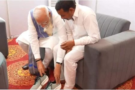 Modi meets fan who walked barefoot for 14 years to see him as PM | India News