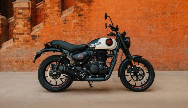 2025 Royal Enfield Hunter Updated Model Launched in India With New Changes; Check Prices of Each Variant, Specifications and Features
