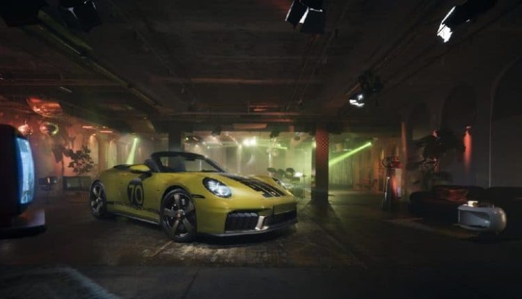Porsche 911 Spirit 70 Revealed: German Automaker Showcases Limited Edition Luxury Sports Car With Retro Design at Shanghai Auto Show; Check Price, Specifications and Features