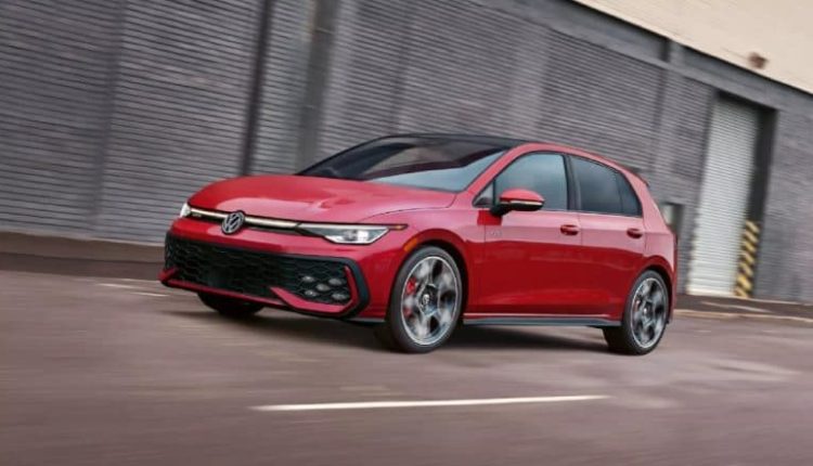 Volkswagen Golf GTI Launch Tomorrow in India; Check Expected Price, Specifications and Features of Upcoming VW Car