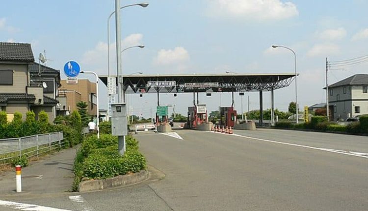 Big Relief for Commuters! Government To Slash Toll on Elevated Highways, Flyovers and Tunnels to Half; Check Details