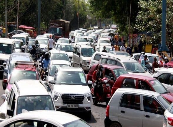 Indian Auto Sector Least Impacted by China’s Curb of Rare Earth Magnets As Over 95% of Vehicles in Country Use ICE Engine, EVs and Hybrid Most Affected: Report