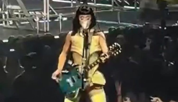 Katy Perry Ambushed by Fan While Performing on Stage During Sydney Concert (Watch Video)