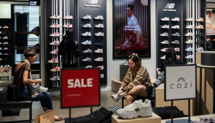 Retail sales May 2025 fell 0.9%, worse than expected as consumers pulled back