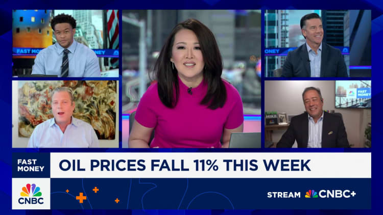 'Fast Money' traders talk record closes for the markets and trade talk troubles with Canada