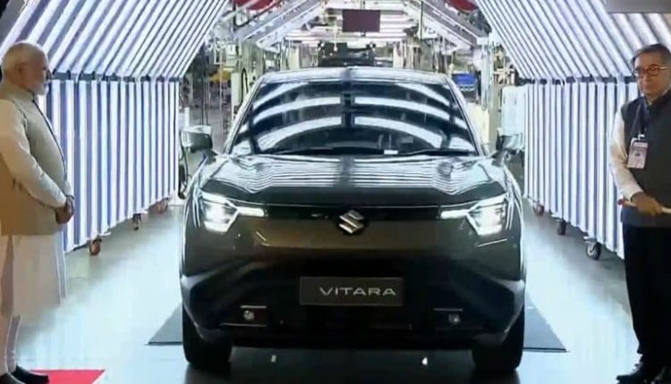 PM Narendra Modi Flags Off 1st ‘Made in India’ E-Vitara, Maruti Suzuki’s Global Battery Electric Vehicle, To Be Exported to 100 Countries (Watch Video)