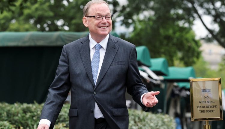 Hassett says Fed made 'prudent call,' signaling White House OK with quarter-point cut