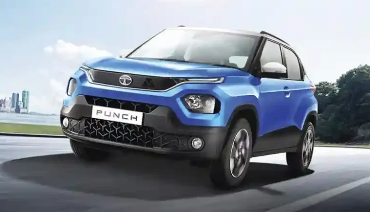 Tata Punch Facelift Spotted Again on Road Tests in Pune, Launch Likely in Later This Year; Check Expected Design, Specifications and Features