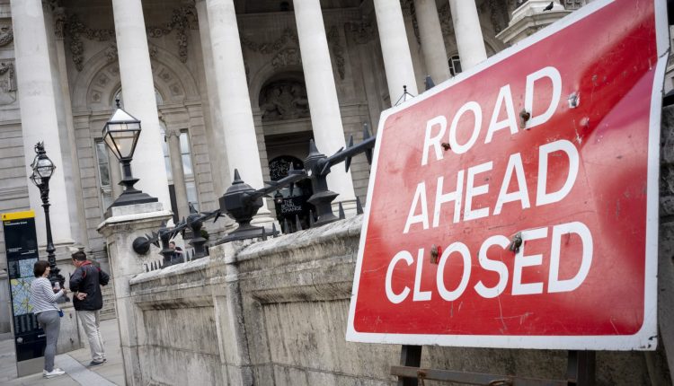 UK economy stalls in July, as slowdown sets in