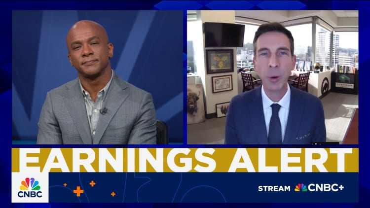 Google catching up with Meta pulled on shares following earnings, says D.A. Davidson's Gil Luria