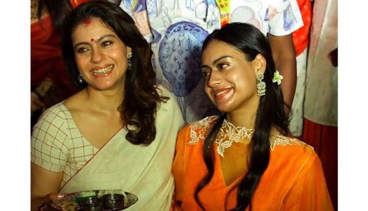 Durga Puja 2025 Celeb Spotting: Kajol Enjoys Traditional 'Sindoor Khela' Ceremony With Daughter Nysa Devgan | People News