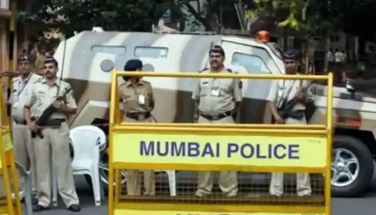 Mumbai Police Detains 4 People for Shooting Without Permission